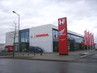 Alucobond_04_Autohaus_Honda_Leipzig